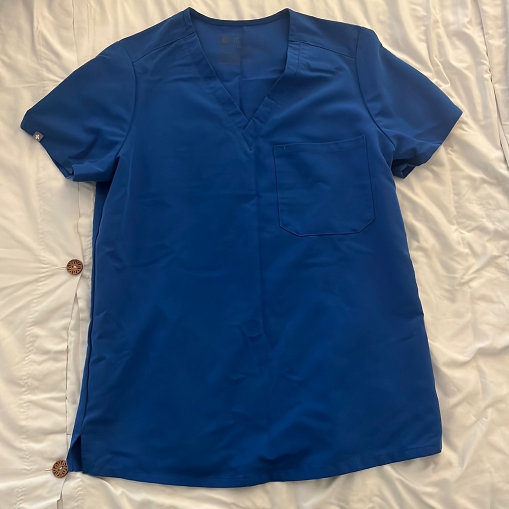 Figs technical collection 1 pocket scrub top